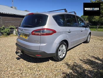 Used Ford S-Max 2010 for sale - 78442790: Photo