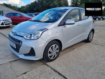 Used Hyundai i10 2017 for sale - 79735695: Photo