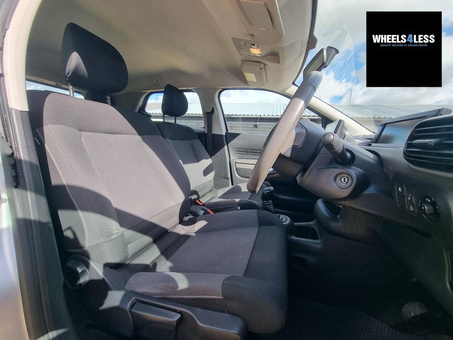 Used Citroen C4 Cactus 2016 for sale - 76384611: Photo 14