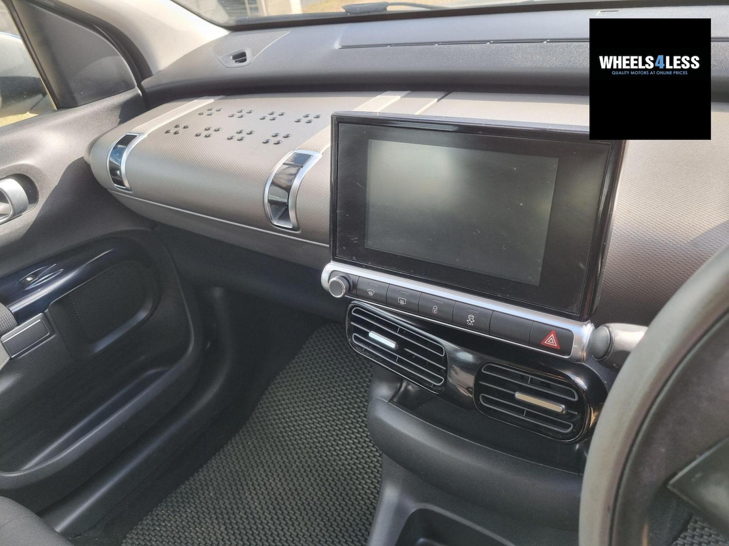 Used Citroen C4 Cactus 2016 for sale - 76384611: Photo 15