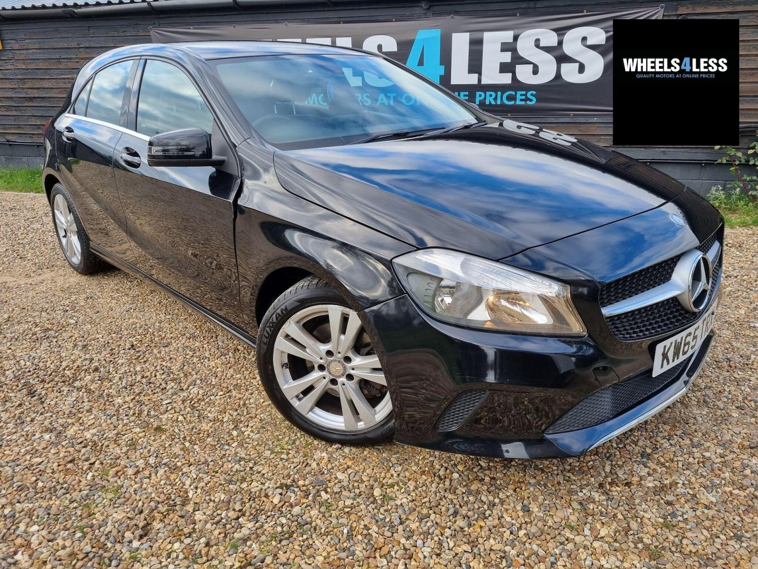 Used Mercedes-Benz A-Class 2016 for sale - 76384605: Photo 1