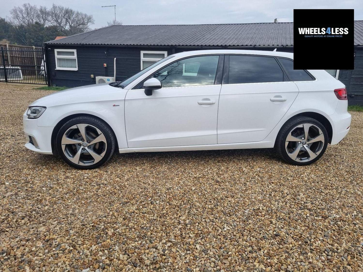 Used Audi A3 2016 for sale - 76384637: Photo 26