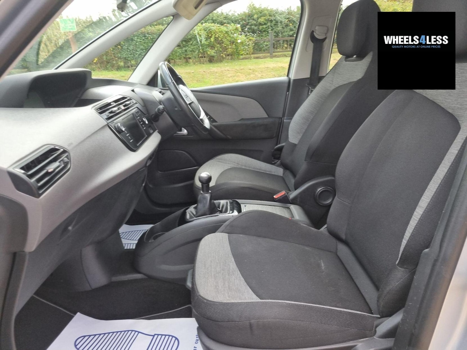 Used Citroen C4 Grand Picasso 2015 for sale - 76384629: Photo 25