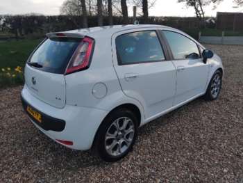 Used Fiat Punto Evo 2011 for sale - 70492139: Photo