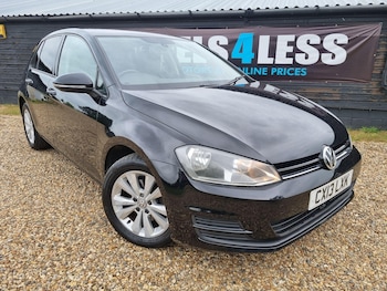 Volkswagen - Golf