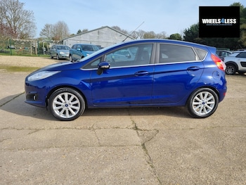Used Ford Fiesta 2017 for sale - 77938599: Photo