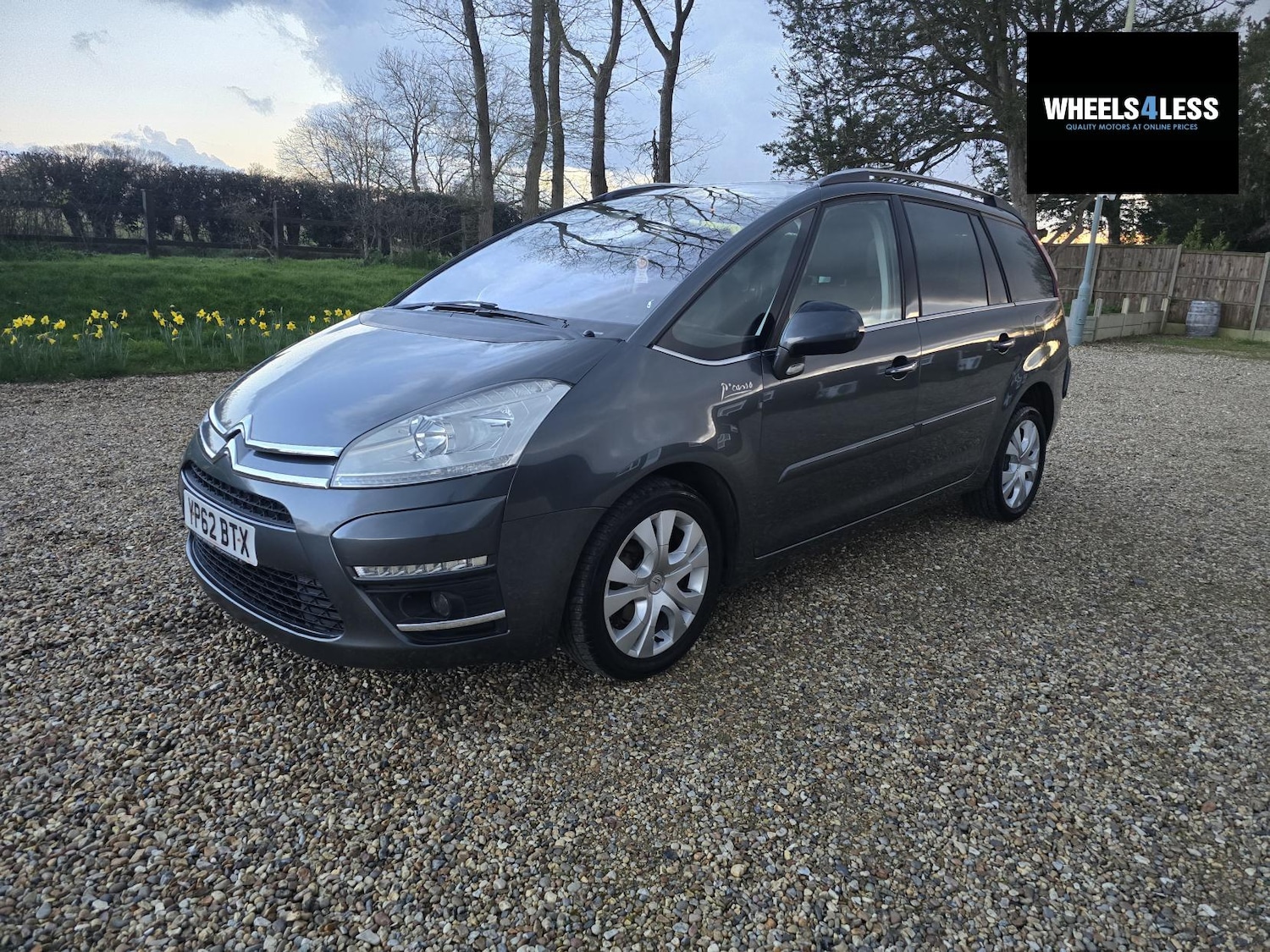 Used Citroen Grand C4 Picasso 2012 for sale - 77833771: Photo 2