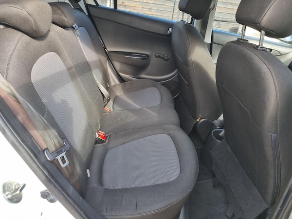 Used Hyundai i20 2014 for sale - 76226932: Photo 16