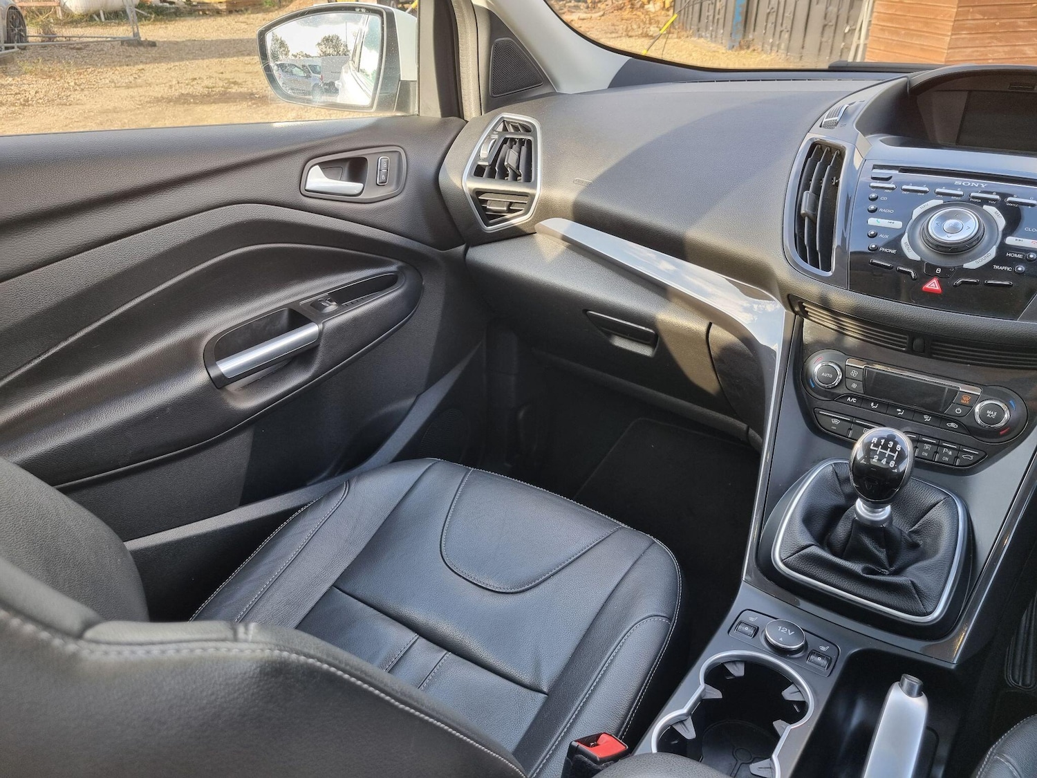 Used Ford Kuga 2015 for sale - 76001116: Photo 25