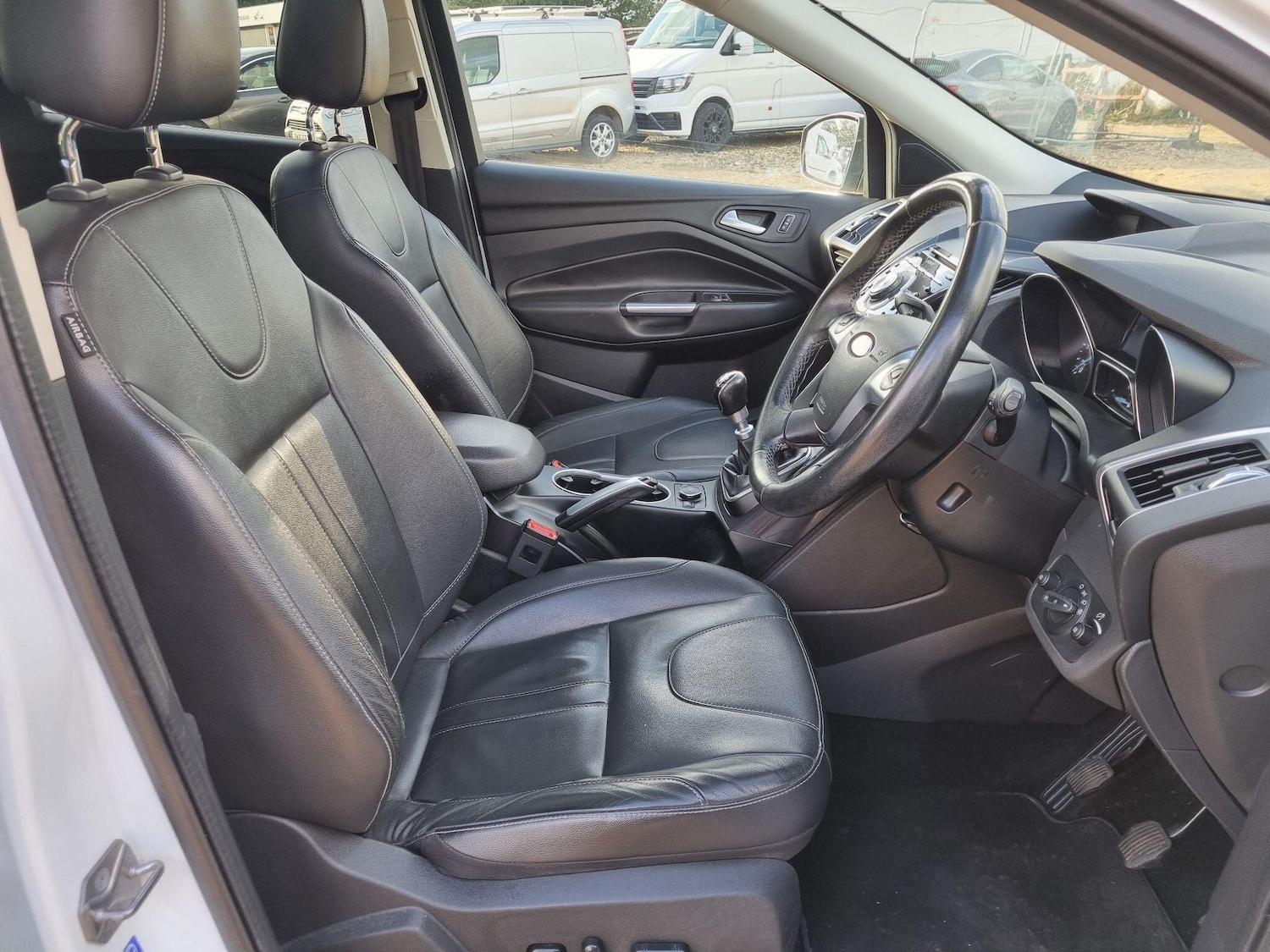 Used Ford Kuga 2015 for sale - 76001116: Photo 6