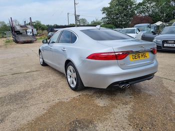 Used Jaguar XF 2016 for sale - 76239829: Photo 4