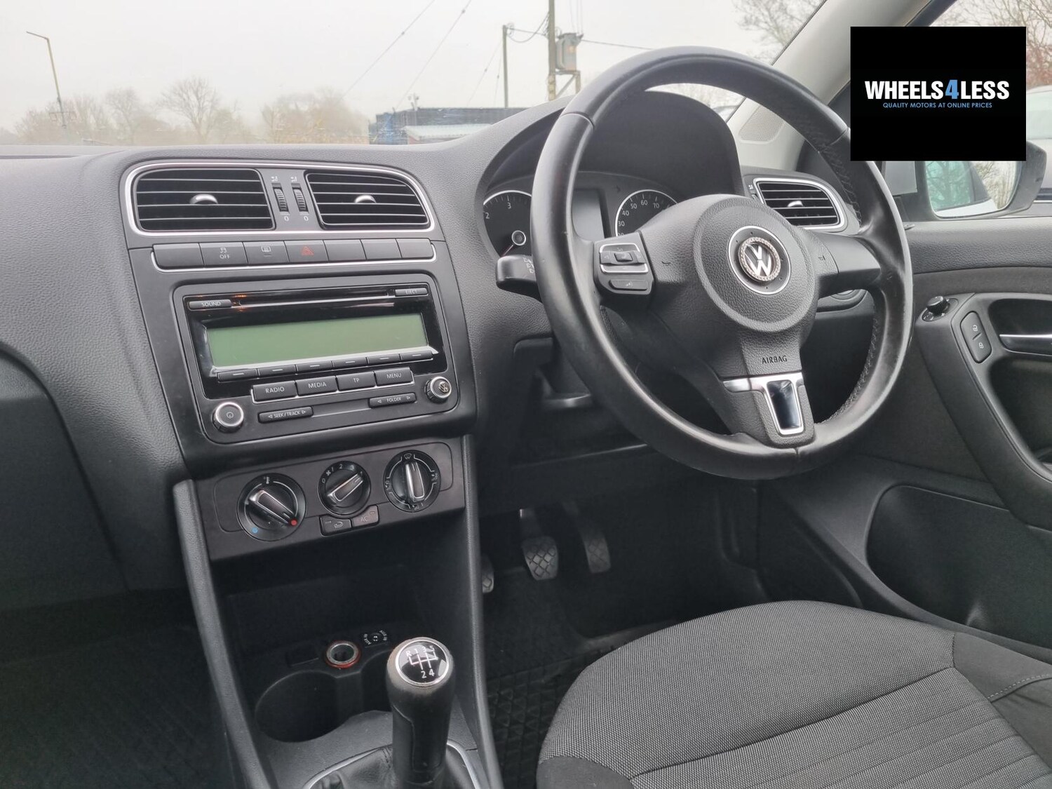 Used Volkswagen Polo 2011 for sale - 77746259: Photo 12