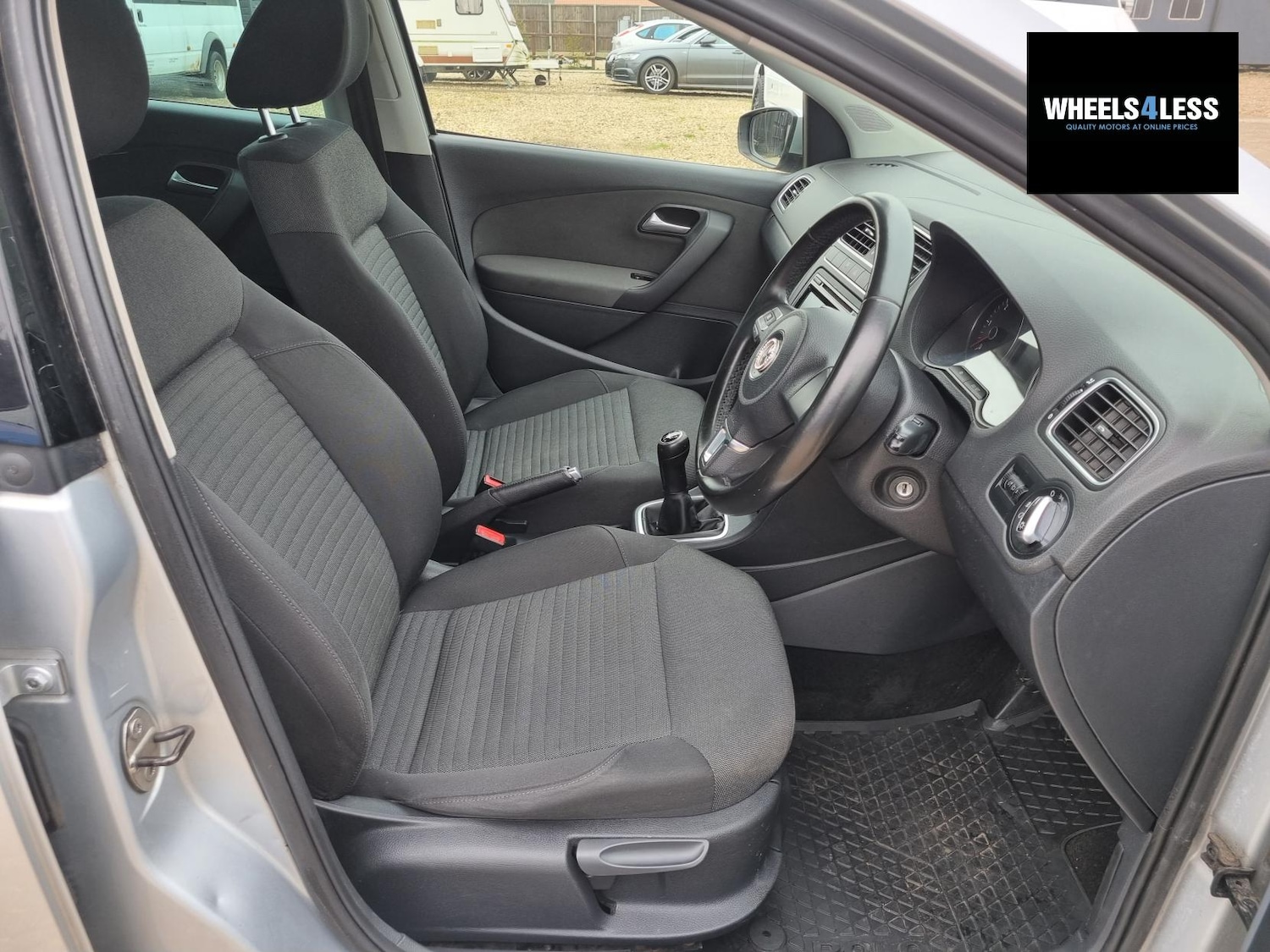 Used Volkswagen Polo 2011 for sale - 77746259: Photo 15