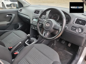 Used Volkswagen Polo 2011 for sale - 77746259: Photo