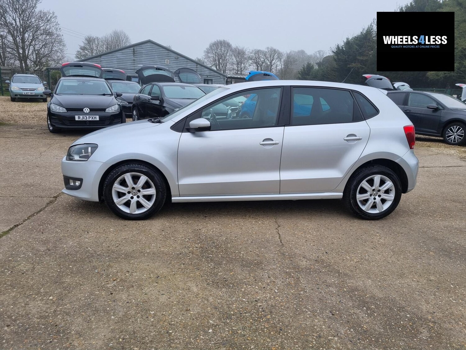 Used Volkswagen Polo 2011 for sale - 77746259: Photo 21