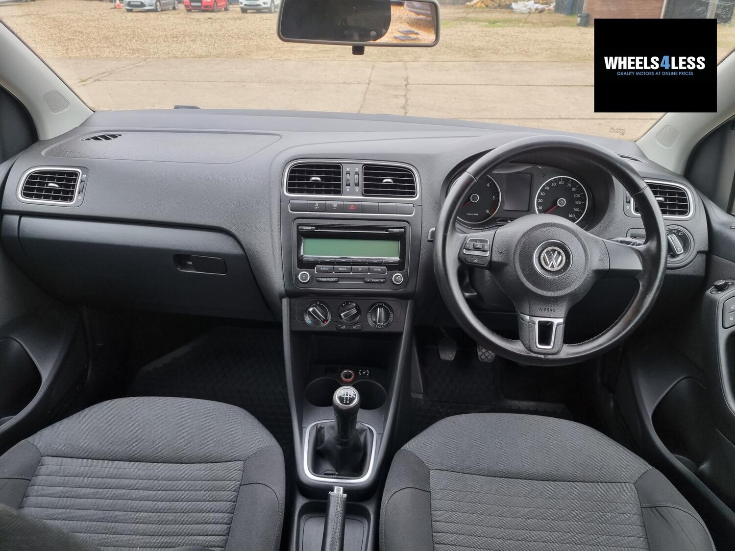Used Volkswagen Polo 2011 for sale - 77746259: Photo 6