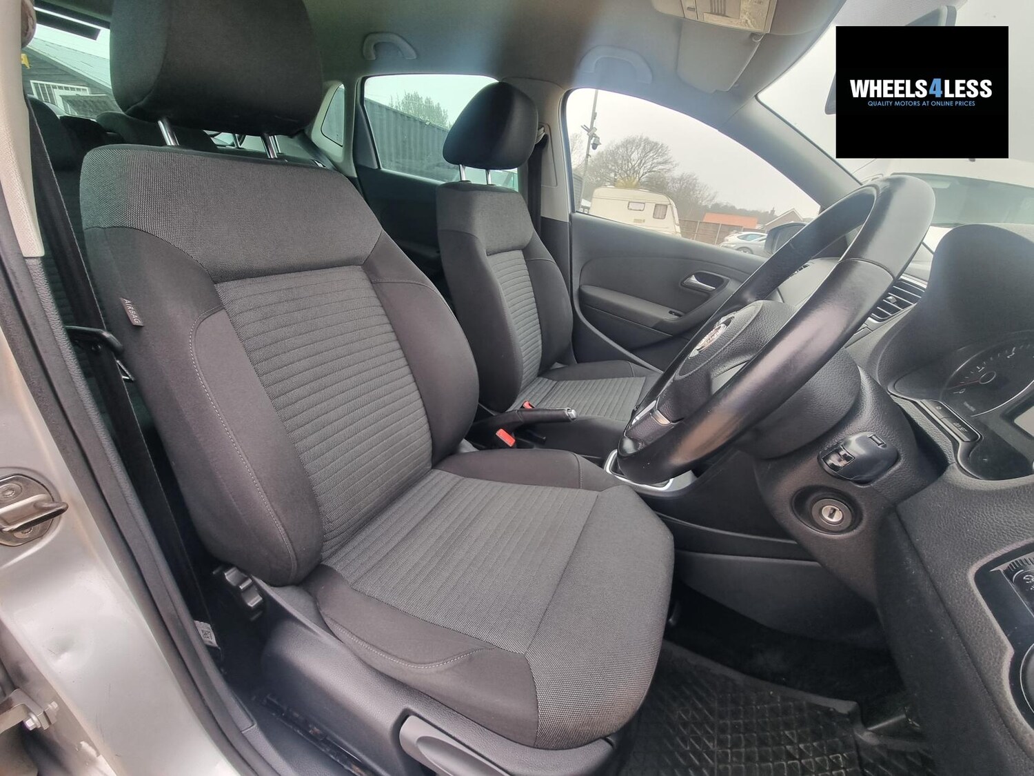 Used Volkswagen Polo 2011 for sale - 77746259: Photo 8