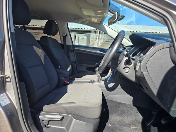 Used Volkswagen Golf 2014 for sale - 76001926: Photo 12