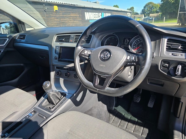 Used Volkswagen Golf 2014 for sale - 76001926: Photo 13