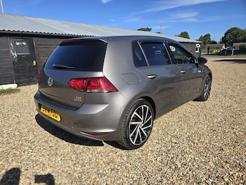 Used Volkswagen Golf 2014 for sale - 76001926: Photo 3