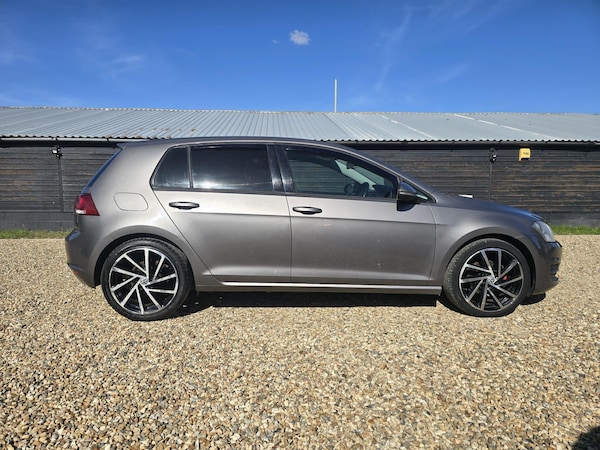 Used Volkswagen Golf 2014 for sale - 76001926: Photo 6