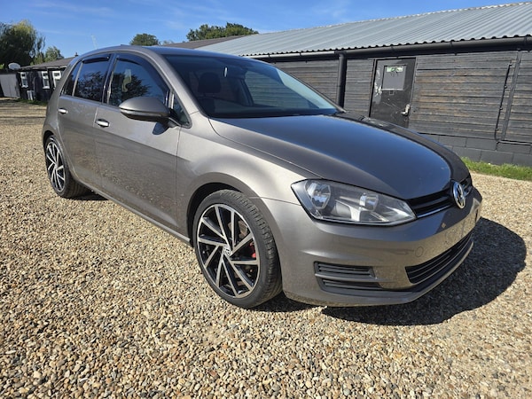 Used Volkswagen Golf 2014 for sale - 76001926: Photo 8