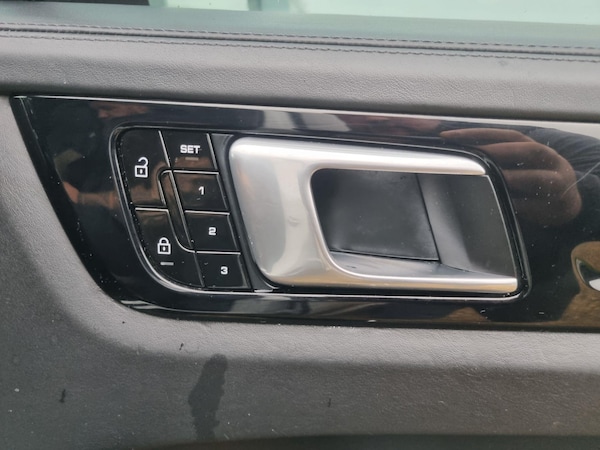 Used Porsche Cayenne 2018 for sale - 73191030: Photo 14