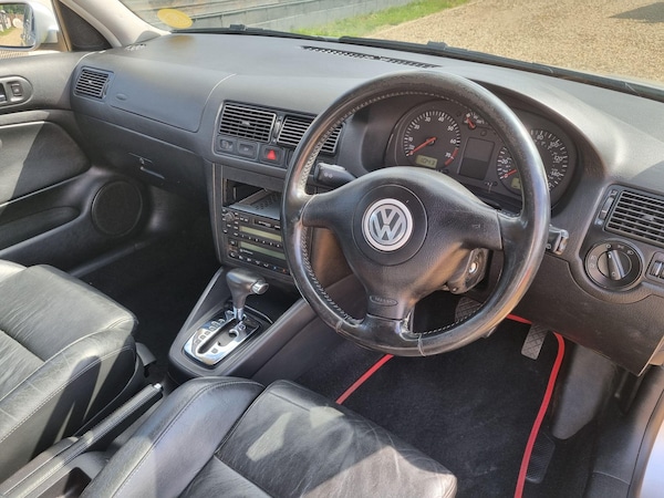Used Volkswagen Golf 2003 for sale - 75431909: Photo 11
