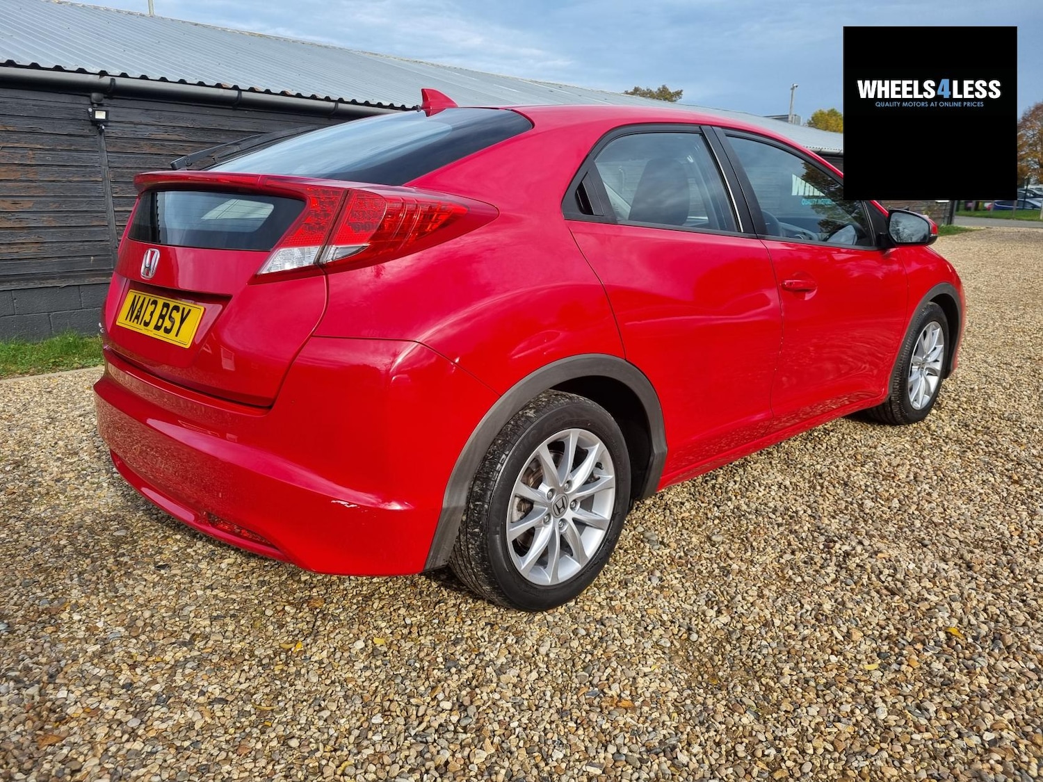 Used Honda Civic 2013 for sale - 76467855: Photo 4