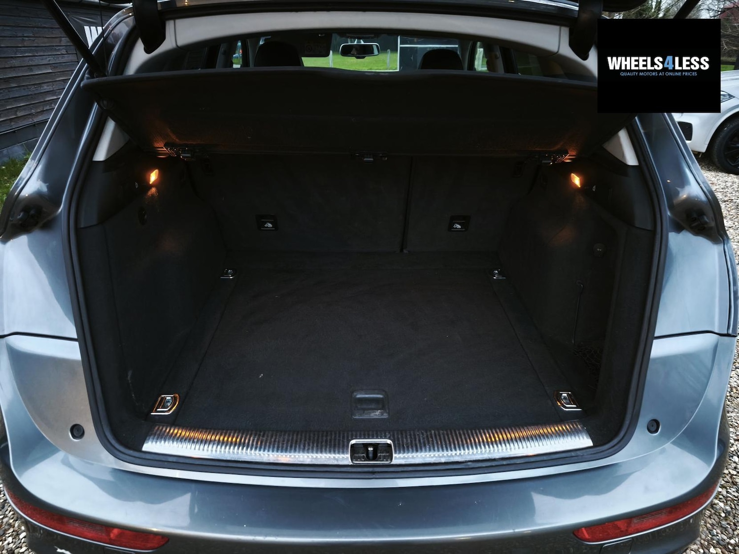 Used Audi SQ5 2015 for sale - 77590686: Photo 10