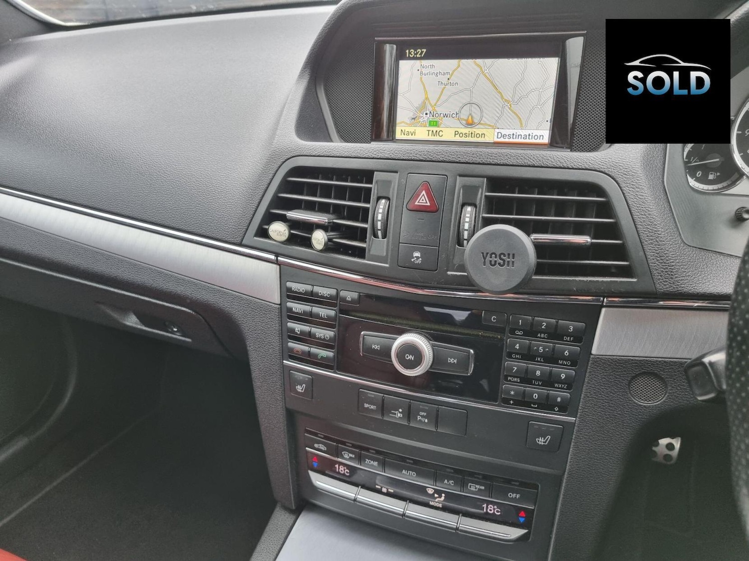 Used Mercedes-Benz E Class 2010 for sale - 76269703: Photo 17