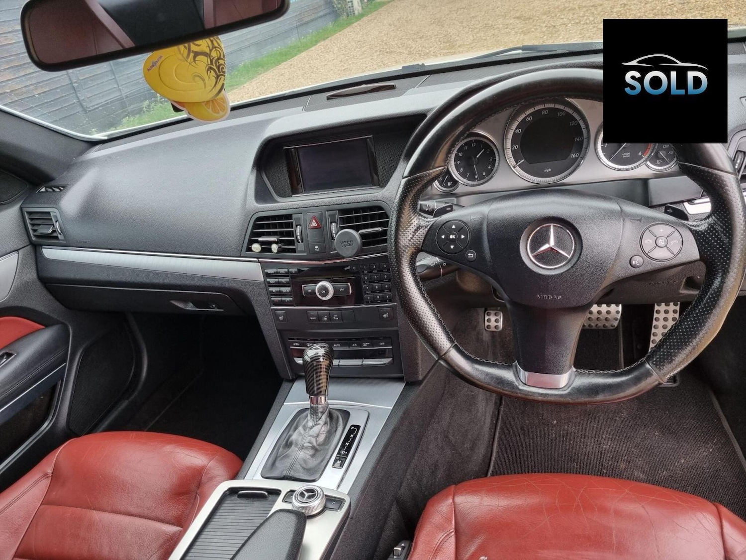 Used Mercedes-Benz E Class 2010 for sale - 76269703: Photo 5