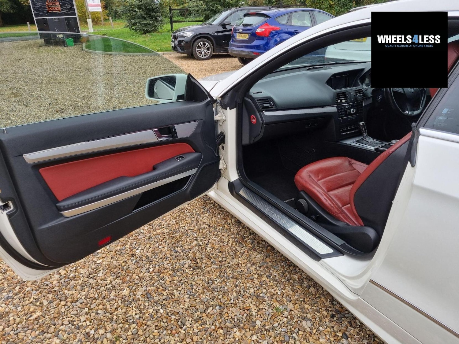 Used Mercedes-Benz E Class 2010 for sale - 76384591: Photo 10