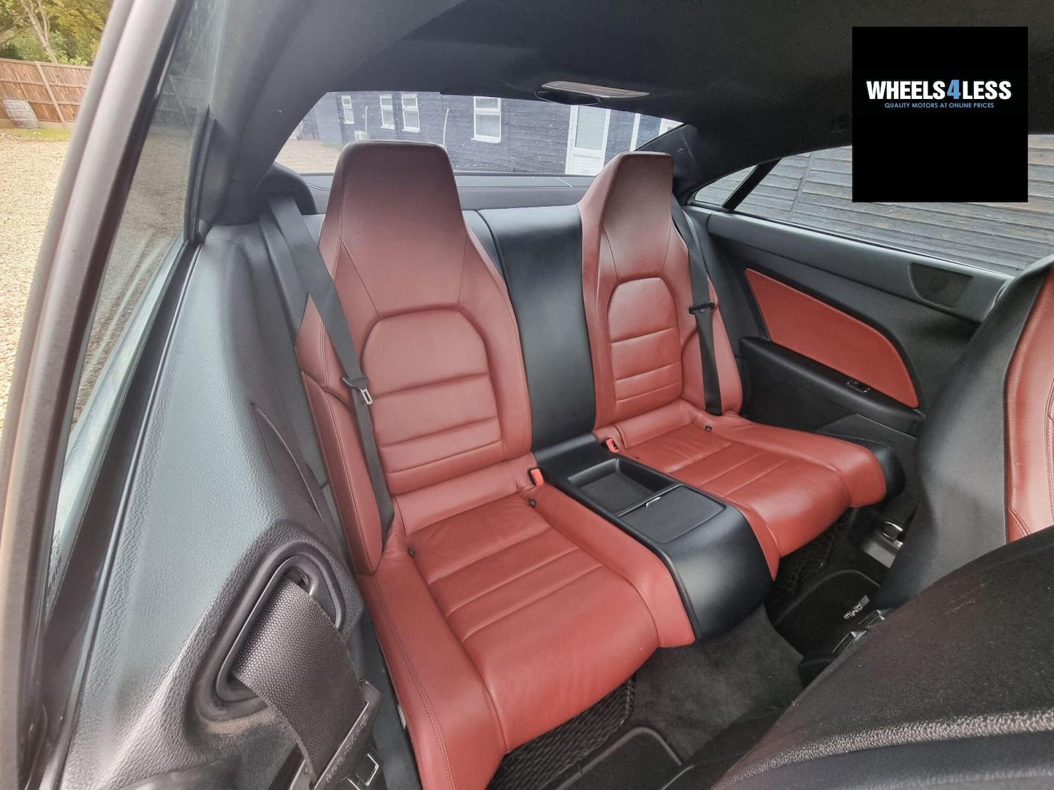 Used Mercedes-Benz E Class 2010 for sale - 76384591: Photo 13