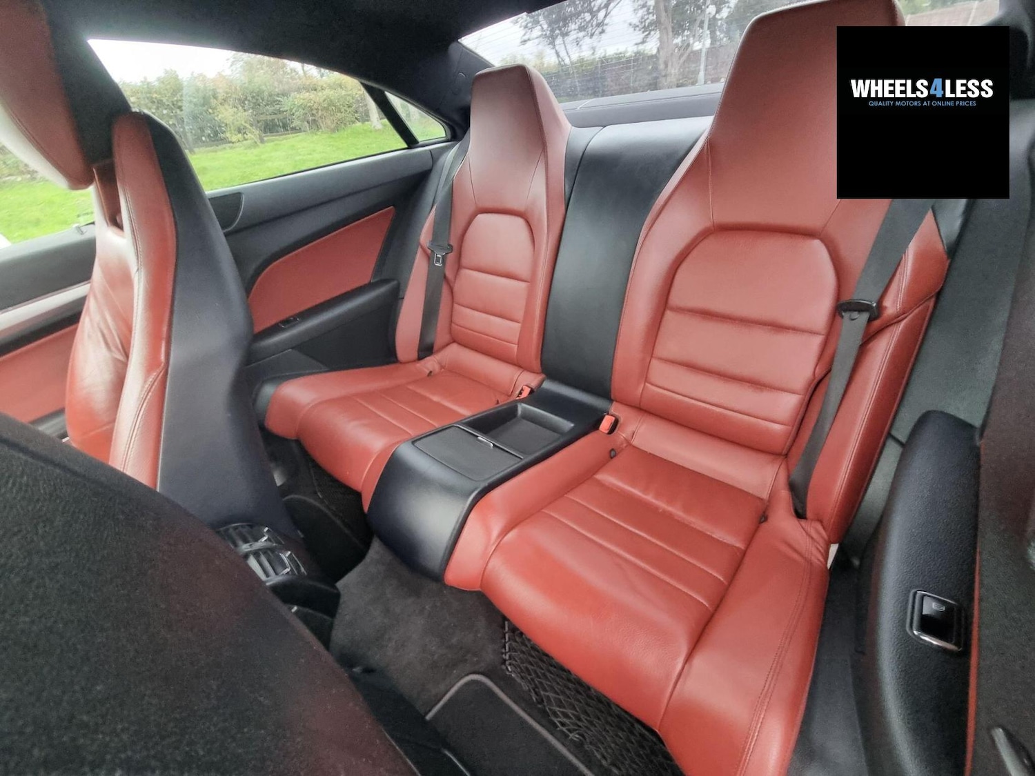 Used Mercedes-Benz E Class 2010 for sale - 76384591: Photo 14