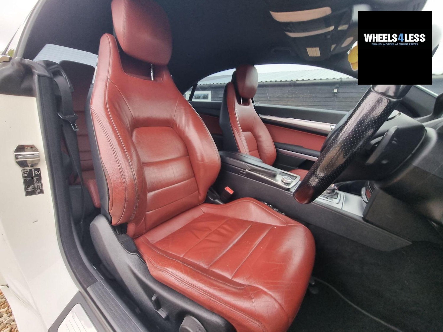 Used Mercedes-Benz E Class 2010 for sale - 76384591: Photo 6