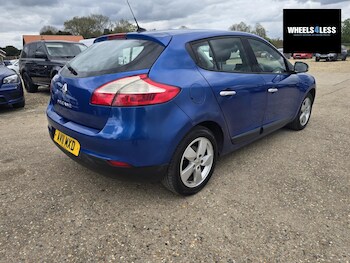 Used Renault Megane 2011 for sale - 79407860: Photo
