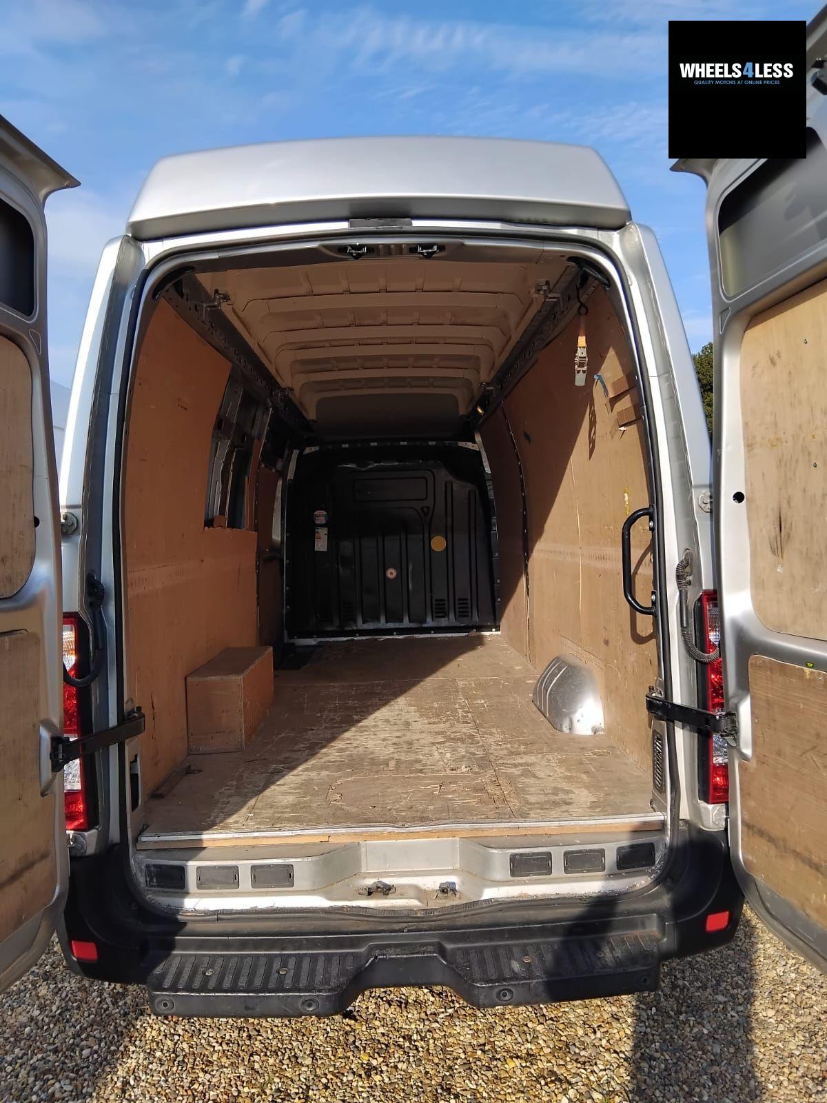 Used Vauxhall Movano 2020 for sale - 76384624: Photo 4