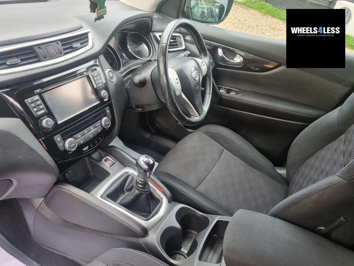 Used Nissan Qashqai 2016 for sale - 76384598: Photo 22