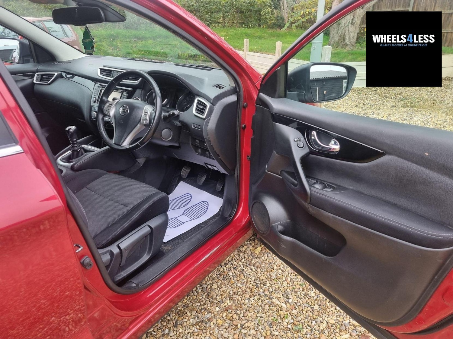 Used Nissan Qashqai 2016 for sale - 76384598: Photo 9