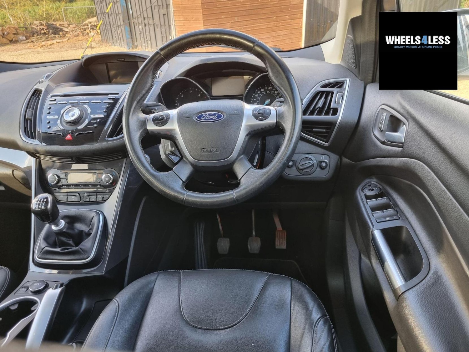 Used Ford Kuga 2015 for sale - 76384609: Photo 23