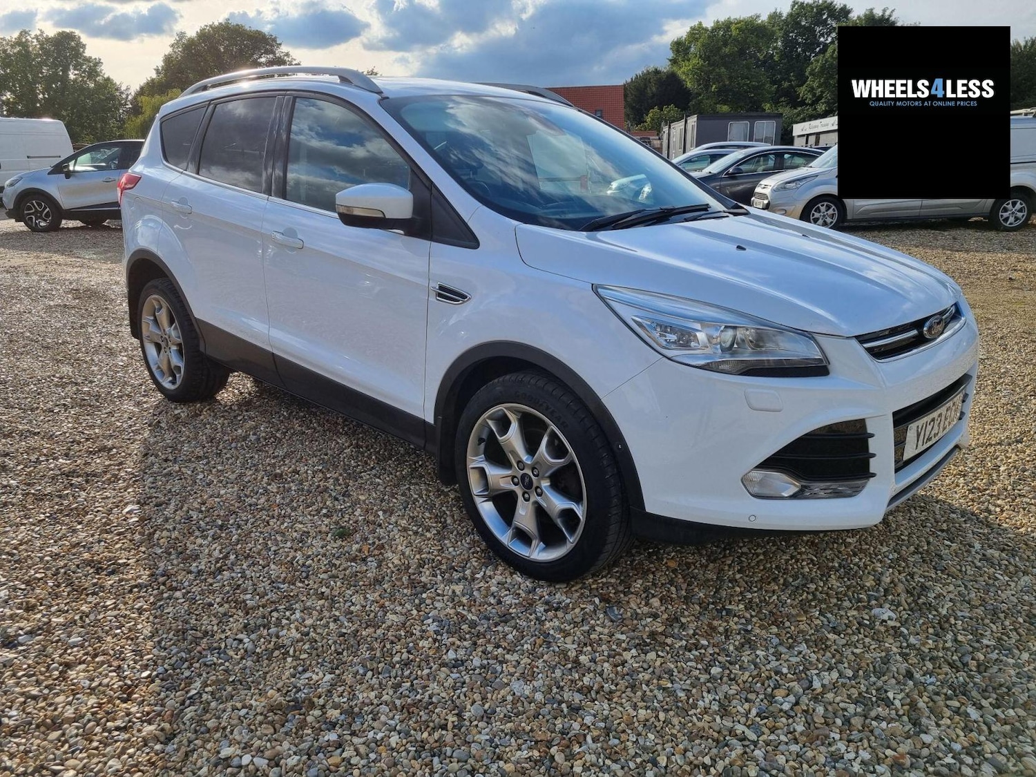 Used Ford Kuga 2015 for sale - 76384609: Photo 34