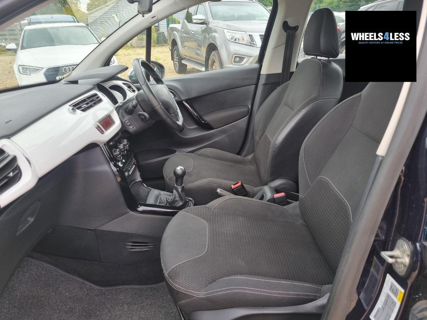 Used Citroen C3 2013 for sale - 76384615: Photo 12