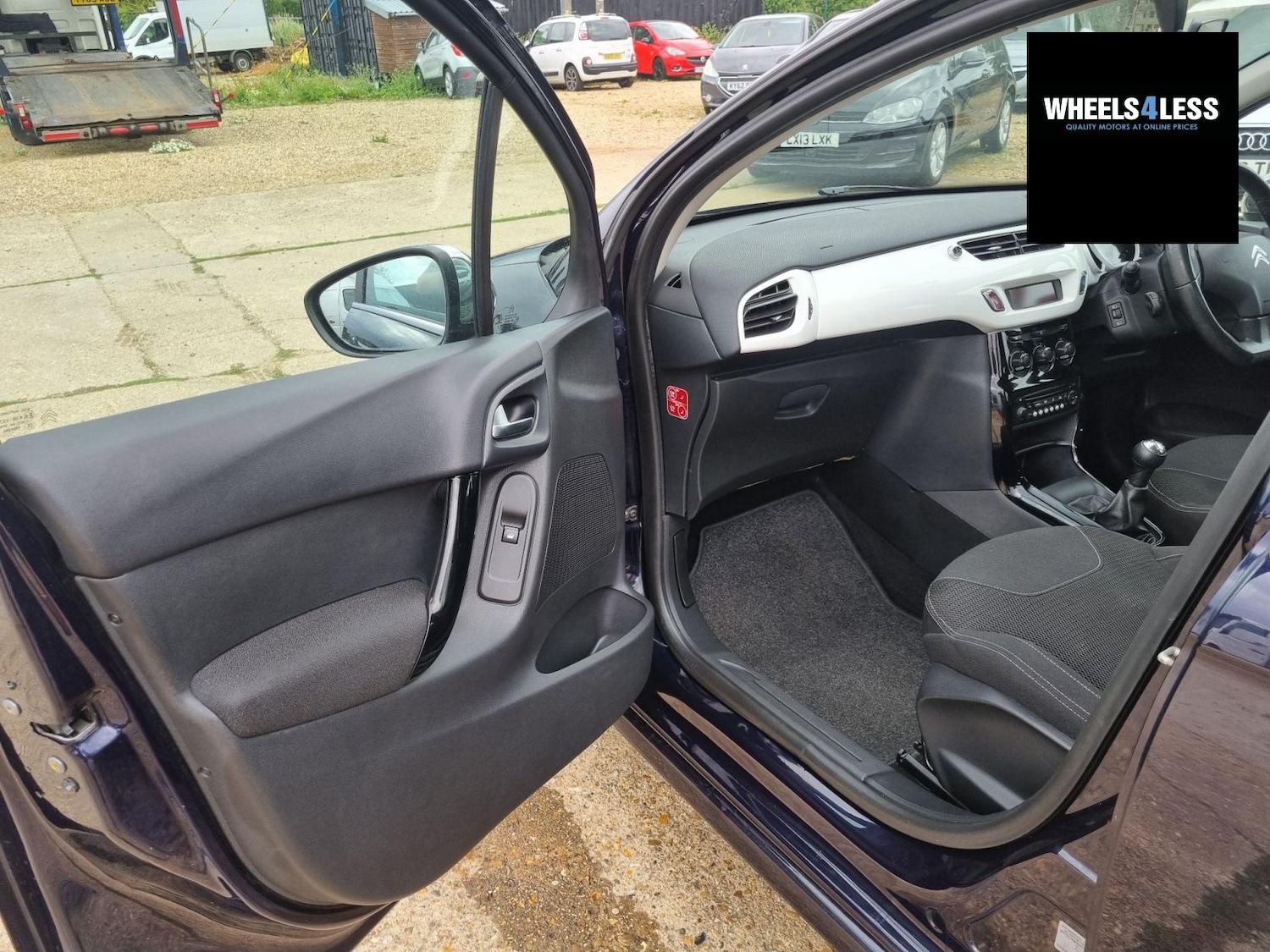 Used Citroen C3 2013 for sale - 76384615: Photo 14