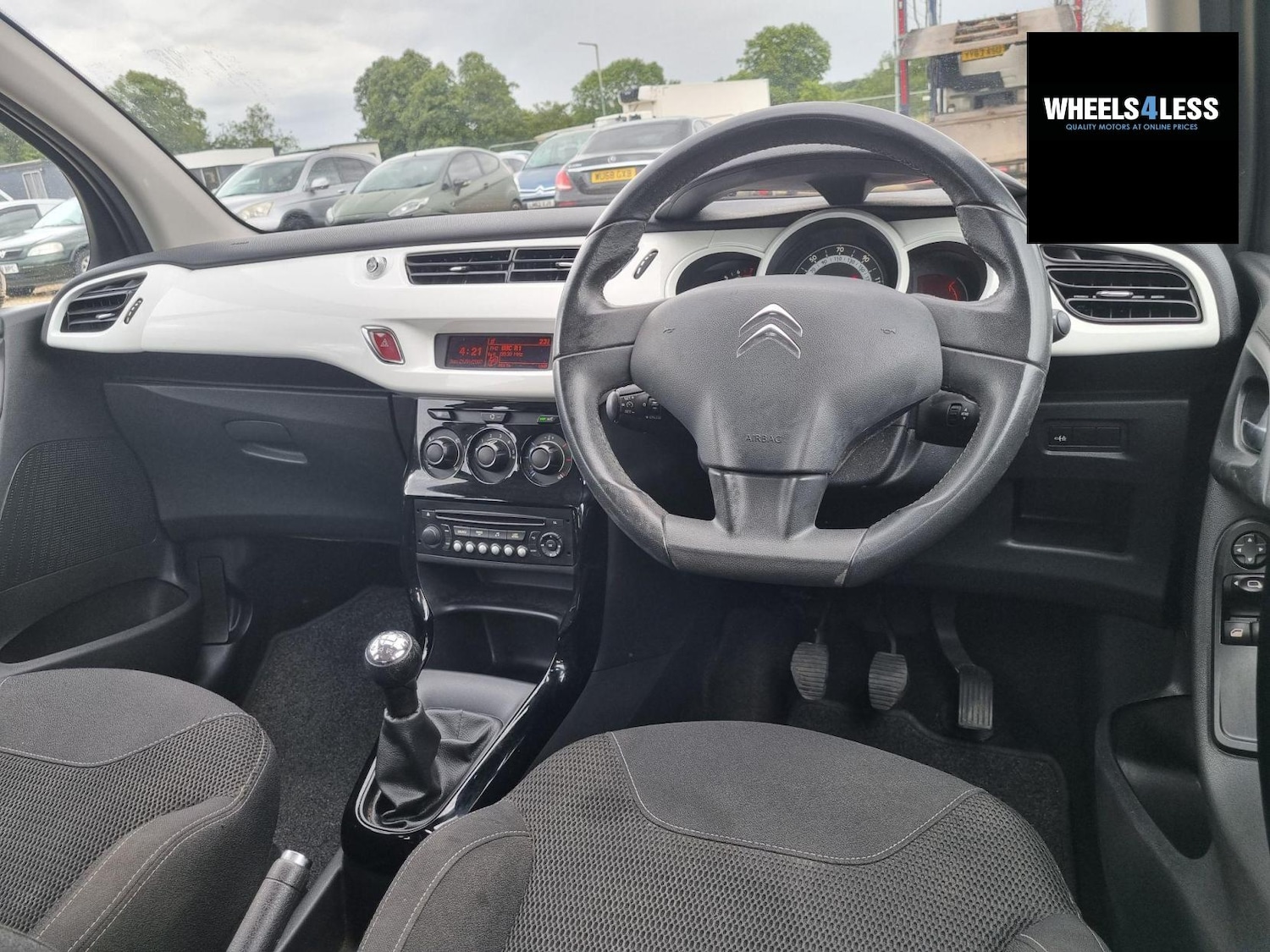 Used Citroen C3 2013 for sale - 76384615: Photo 19