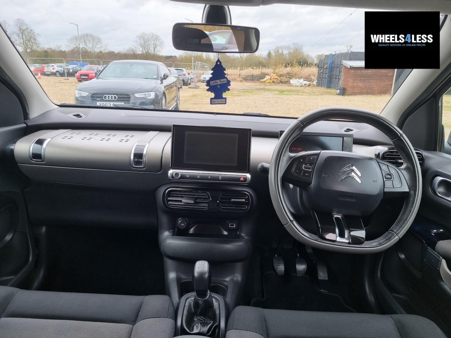 Used Citroen C4 Cactus 2015 for sale - 77679035: Photo 17