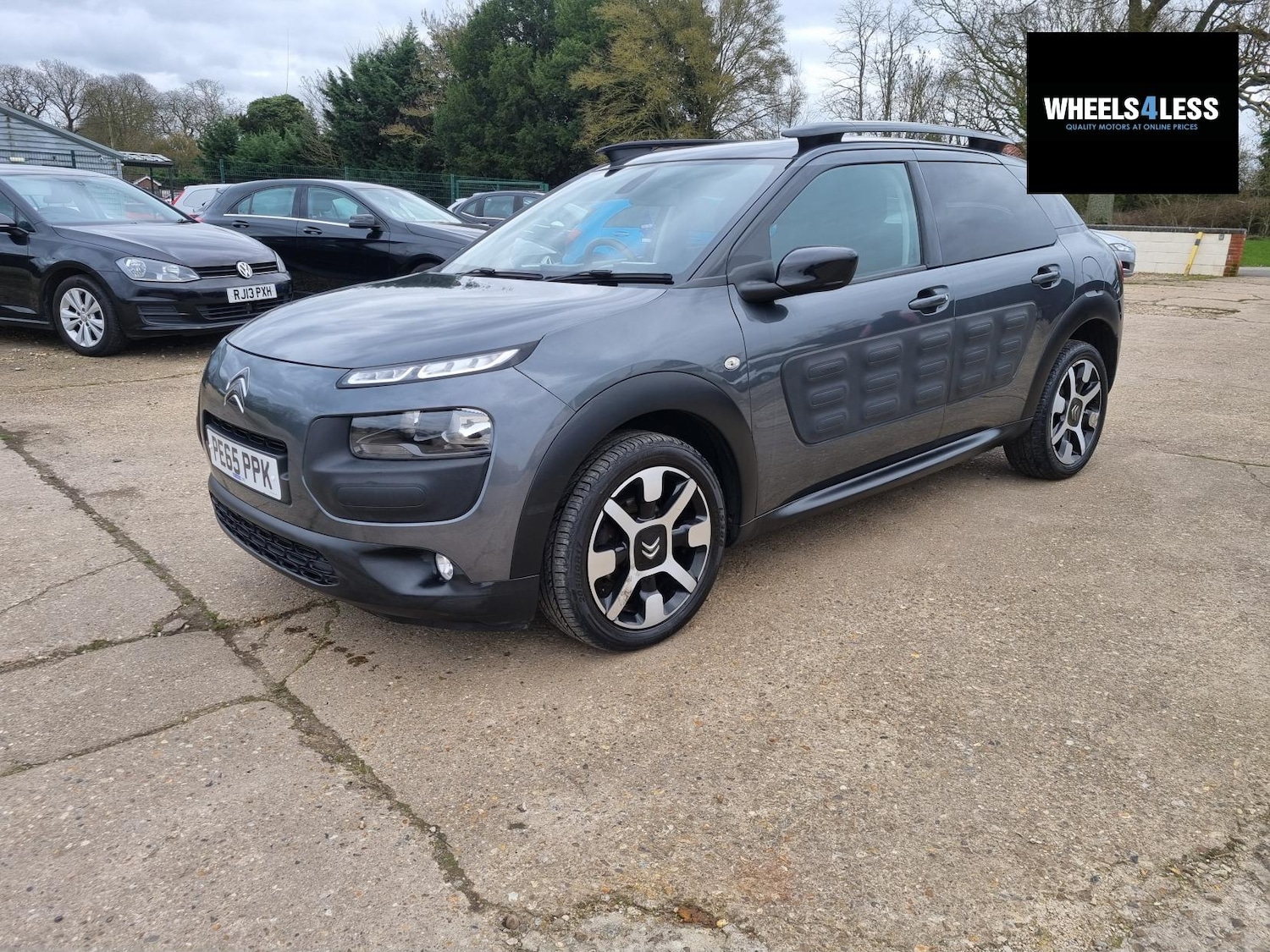 Used Citroen C4 Cactus 2015 for sale - 77679035: Photo 2