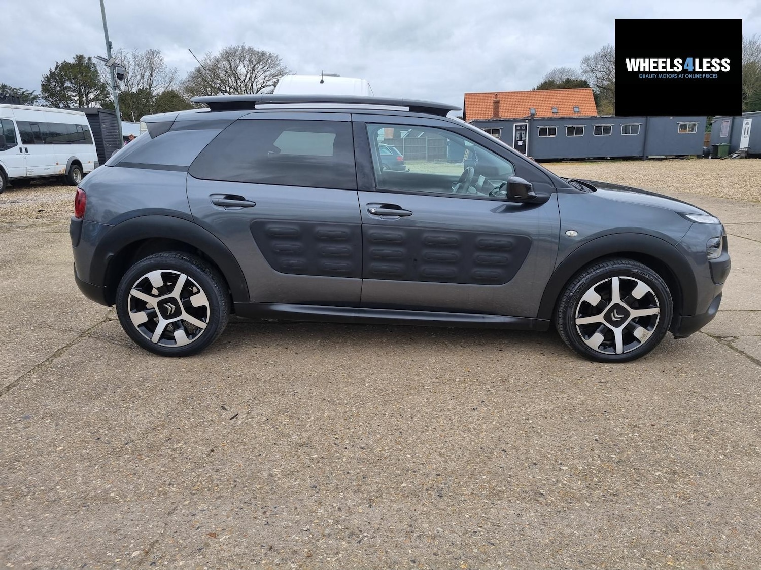 Used Citroen C4 Cactus 2015 for sale - 77679035: Photo 23