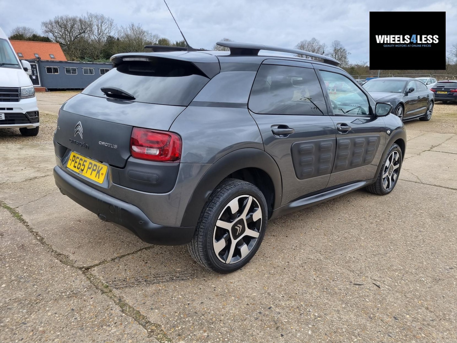 Used Citroen C4 Cactus 2015 for sale - 77679035: Photo 3