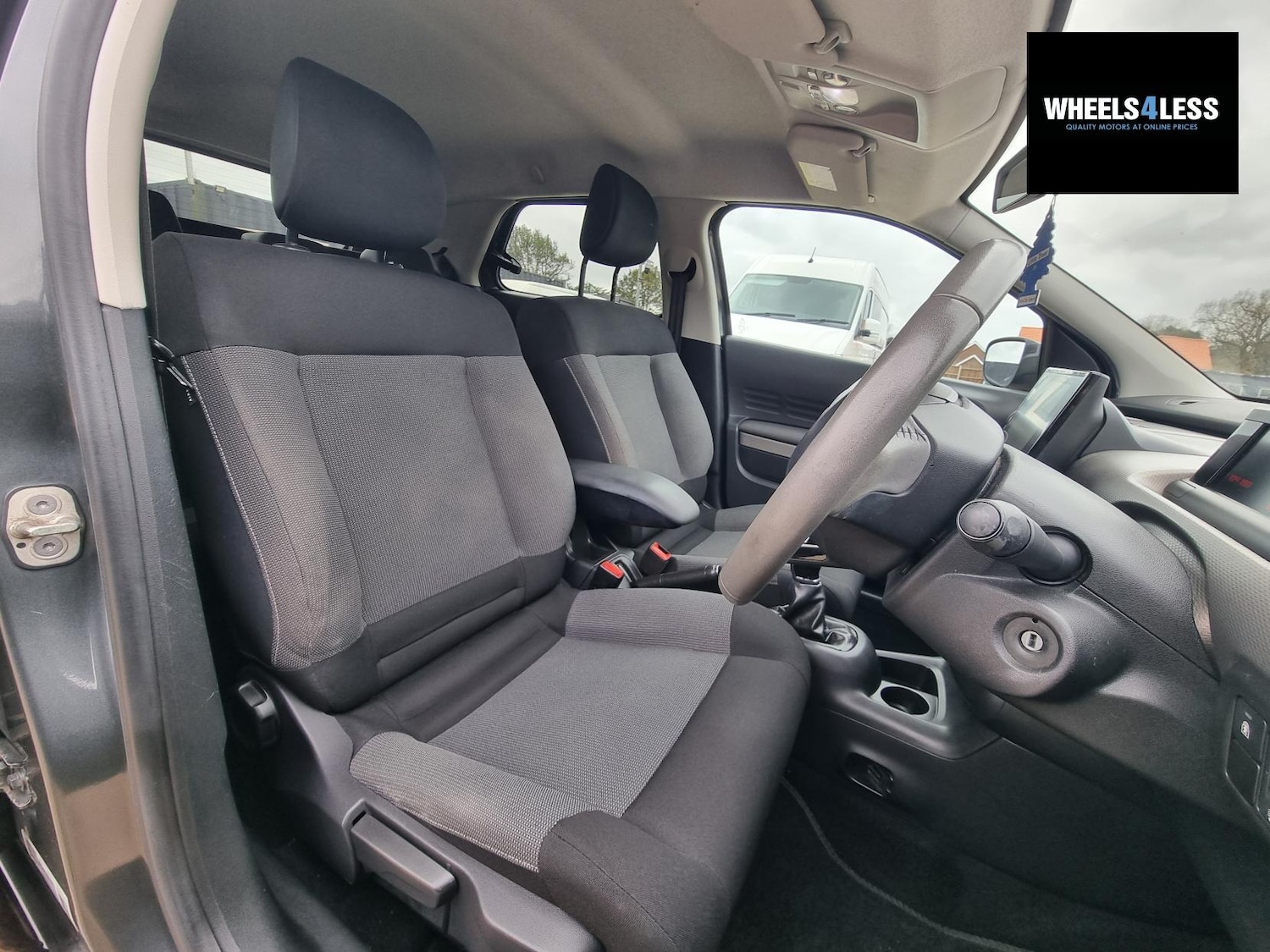 Used Citroen C4 Cactus 2015 for sale - 77679035: Photo 5